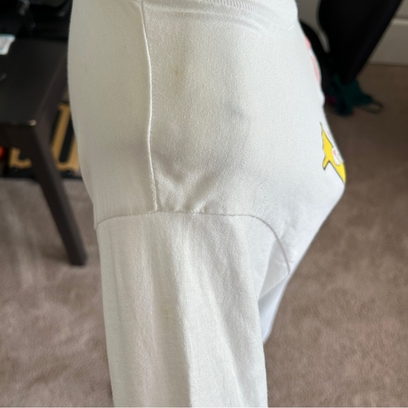 Fruit of the Loom Vintage LOVE Classic Bunny Graphic White T-Shirt Size Medium - Picture 6 of 12